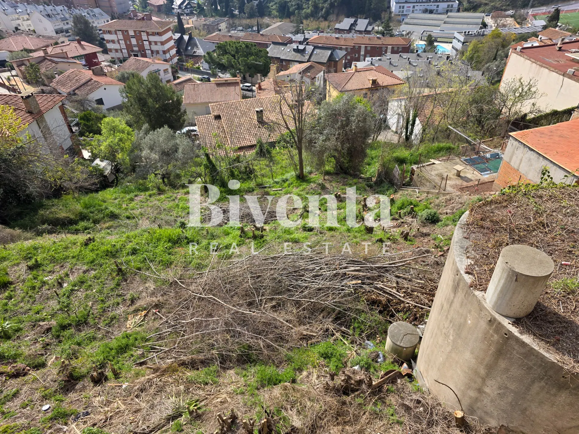 ¡Vistas infinitas en el corazón de Corbera! Solar urbano para la casa de tus sueños