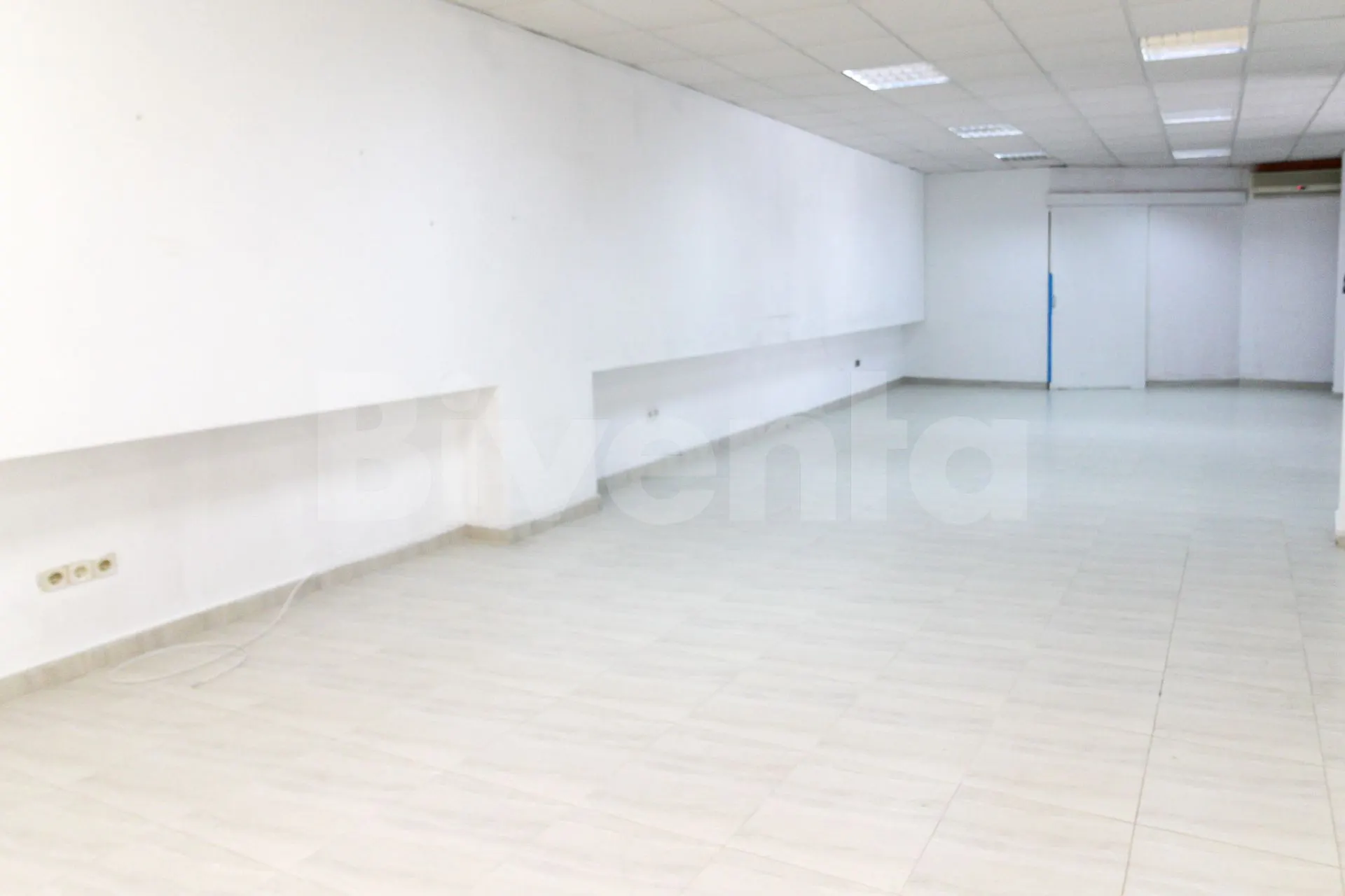Imatge de Un espacio versátil, cómodo y perfectamente equipado para arrancar tu actividad.​