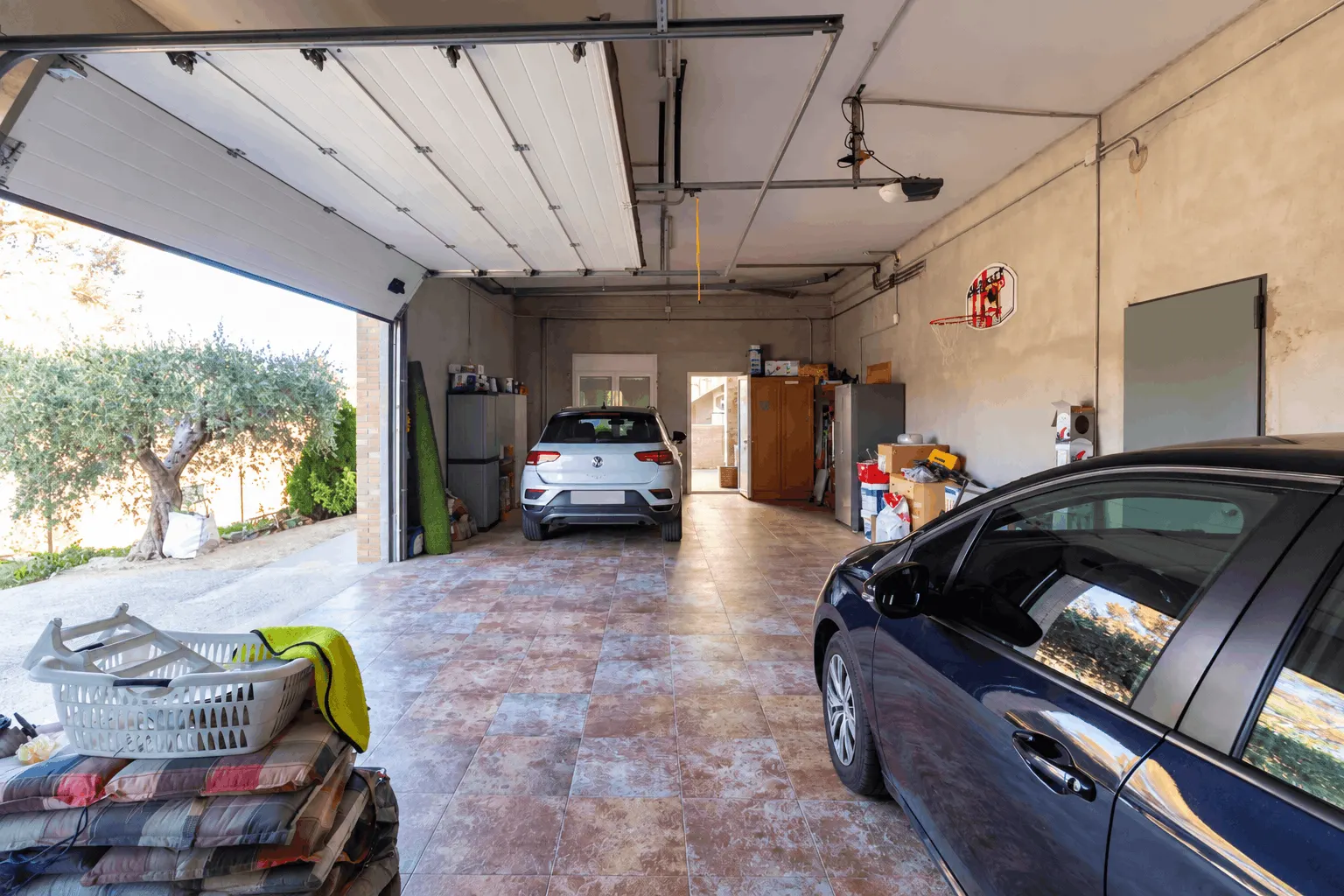 Imatge de Exclusiva Casa Unifamiliar de Somni: Confort, Natura i Piscina Privada
