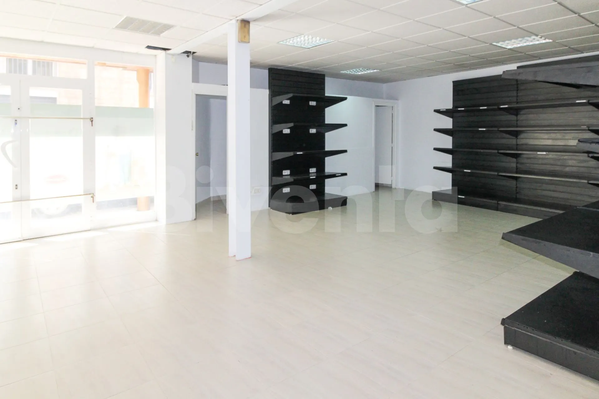 Imatge de Un espacio versátil, cómodo y perfectamente equipado para arrancar tu actividad.​