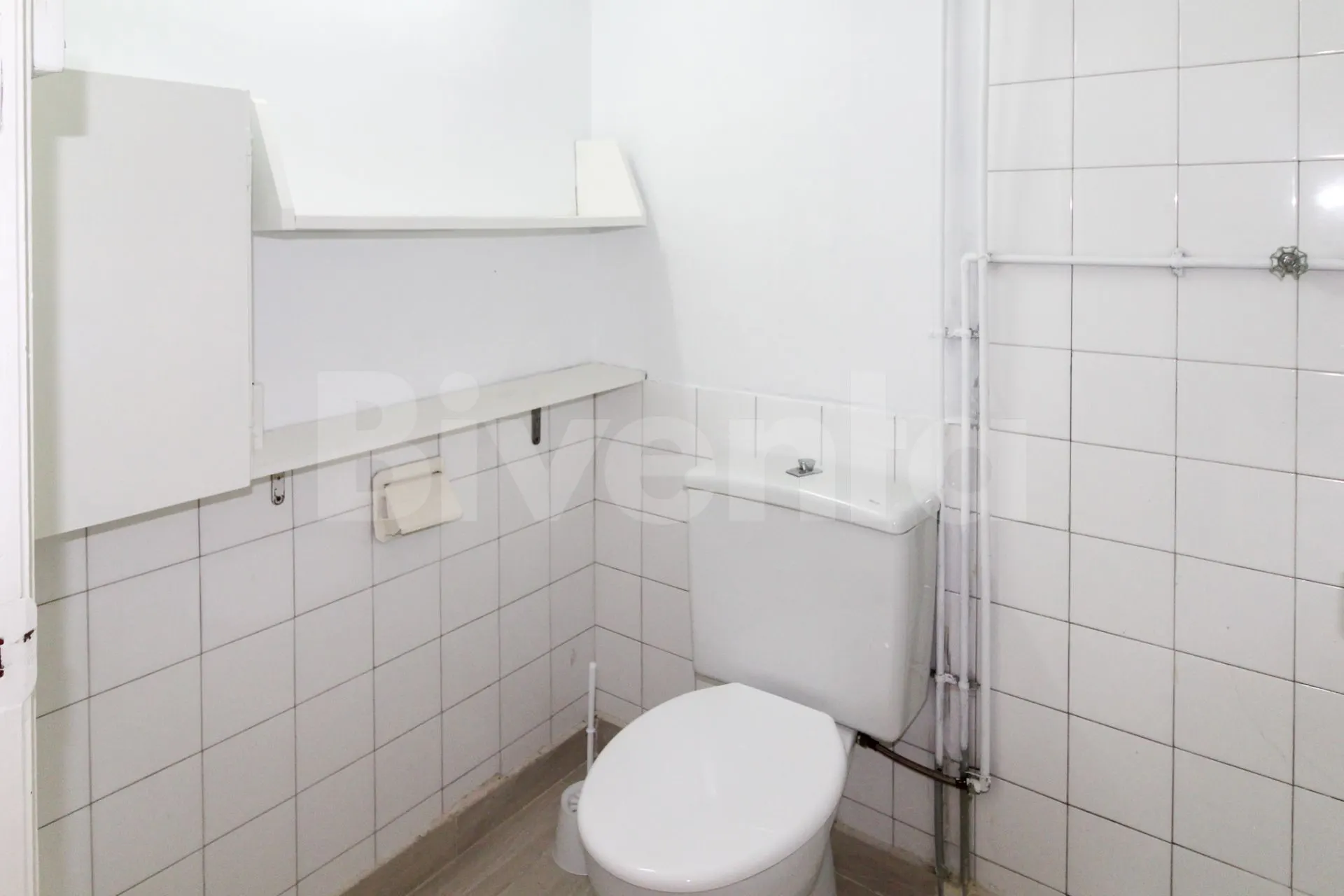 Imatge de Un espacio versátil, cómodo y perfectamente equipado para arrancar tu actividad.​