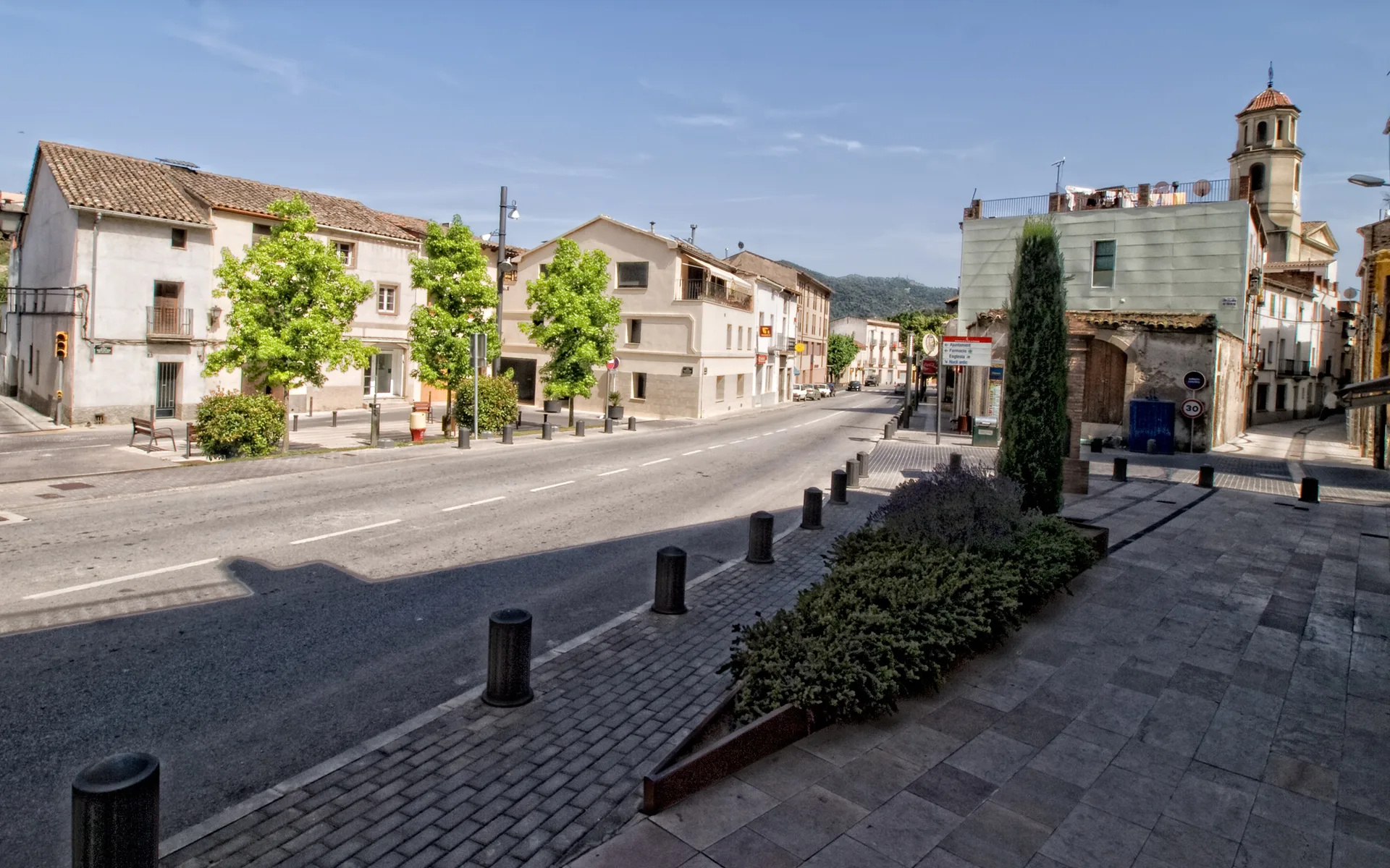 Avinguda de Catalunya de La Pobla de Claramunt